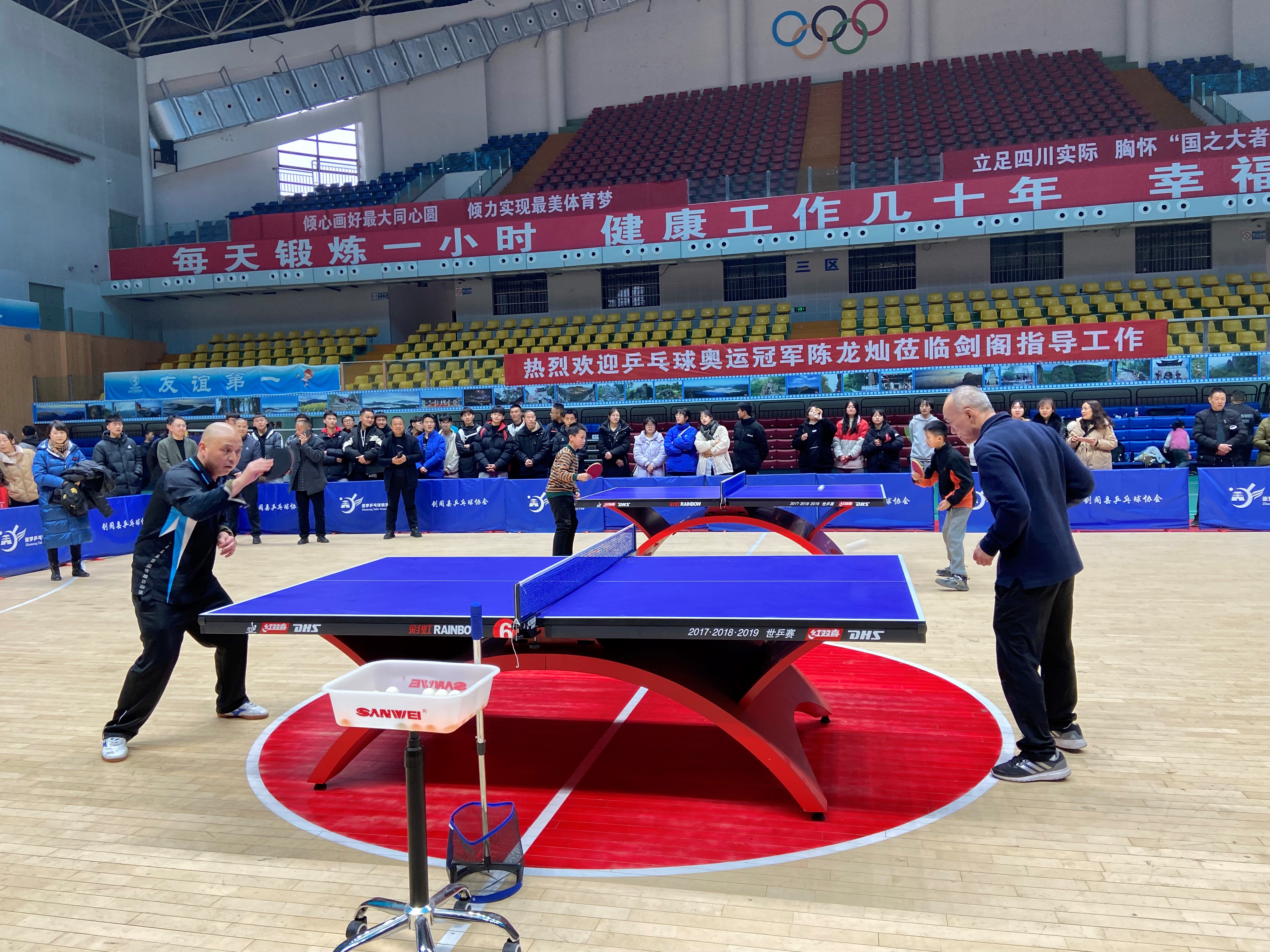 奥运冠军陈龙灿莅临剑阁指导工作